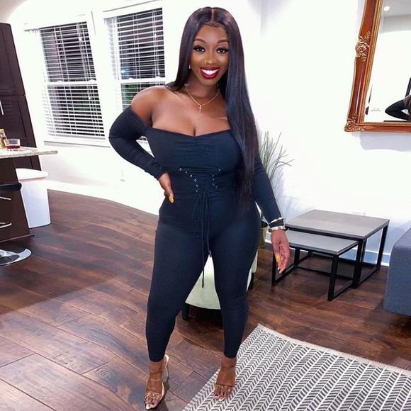 Corset Catsuit - Picture 2 of 3